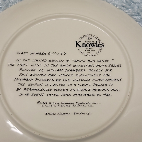 Annie Collectors plate - Picture 6 of 6